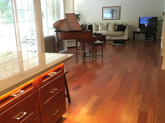 New Larger tv has replaced this pictured tv.