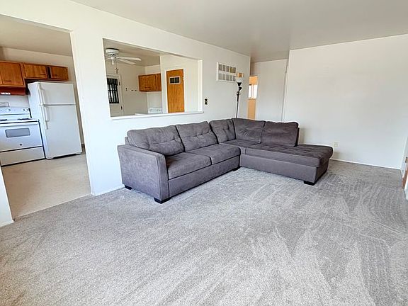 4th image of 1900 1st Ave S Unit 2