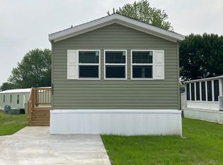 1003 S Park Dr #1003, Brookfield, OH