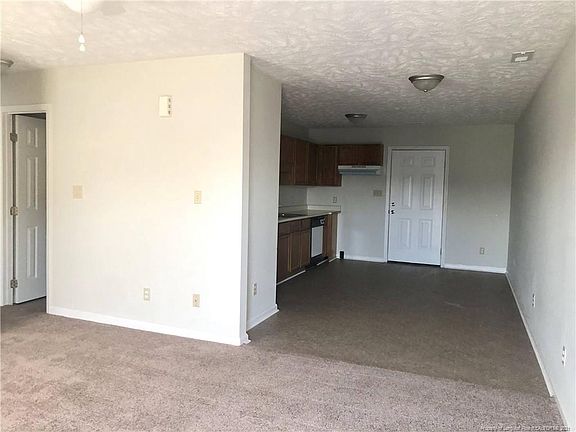 3rd image of 174/176 Centipede Ln