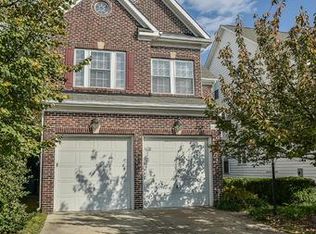 11358 Andrew Ln, Fairfax, VA 22030