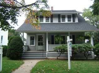15 Chestnut St, Shelton, CT 06484