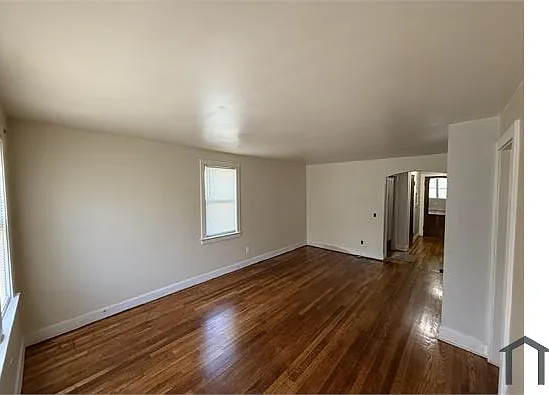 667 Norton St #1 — Photo 4