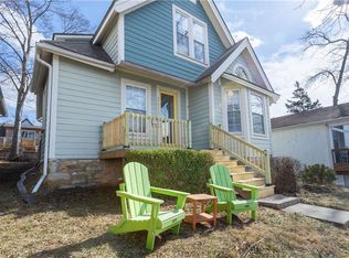 3629 State Line Rd, Kansas City, MO 64111