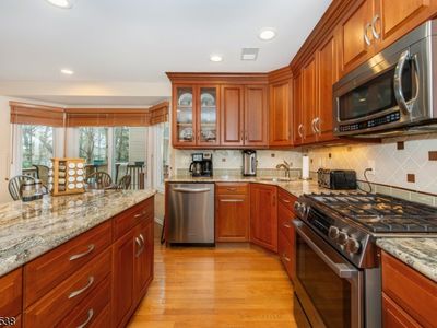 216 Clarken Dr, West Orange, NJ, 07052