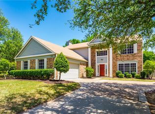 3436 Glade Creek Dr, Hurst, TX 76054