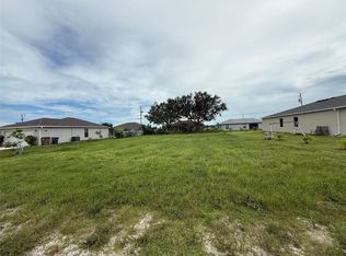 916 NE 9th Ter LOT 17, Cape Coral, FL 33909
