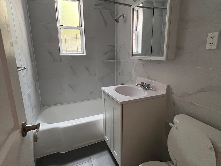 143-40 41st Ave #5N — Photo 4