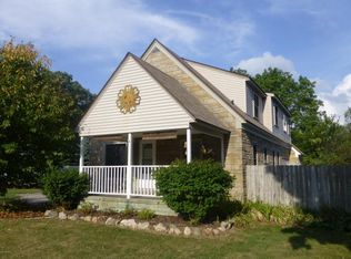 3352 Woodbine Ave SW, Grandville, MI