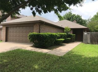 6705 Driffield Cir E, North Richland Hills, TX 76182