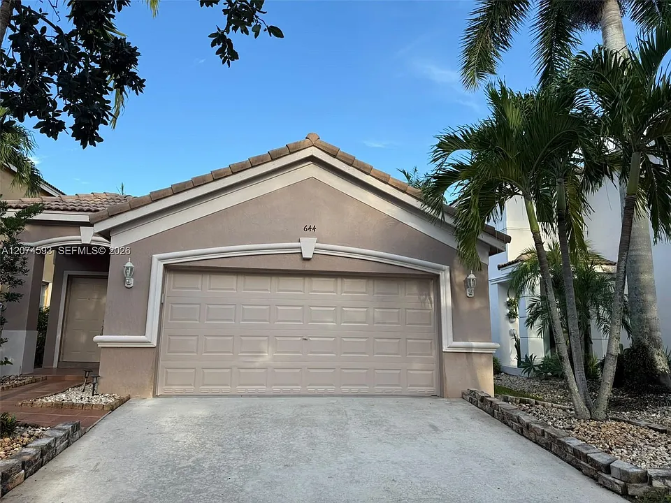 644 Conservation Dr