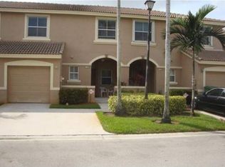 130 SW 169th Ave, Hollywood, FL 33027