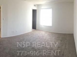 525 N Quentin Rd APT 104, Palatine, IL 60067