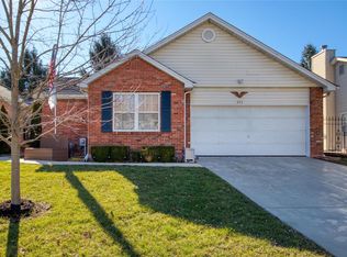 893 Du Pre Ct, Saint Peters, MO