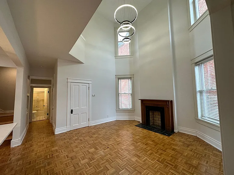 46 W Starr Ave — Photo 11