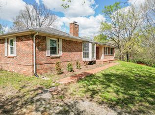 312 Sunnyside Ln, Columbia, TN 38401