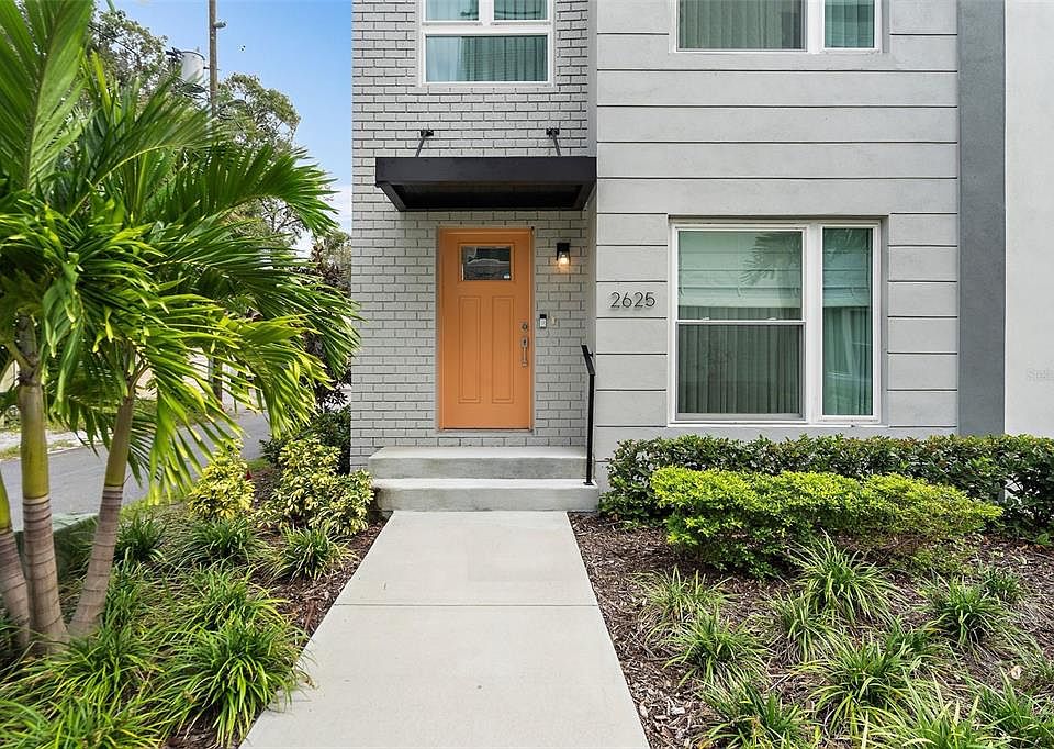 1st image of 2625 1ST AVENUE N