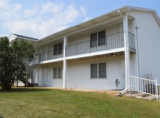 Fieldstone 3 - 2102, Clear Lake, IA 50428