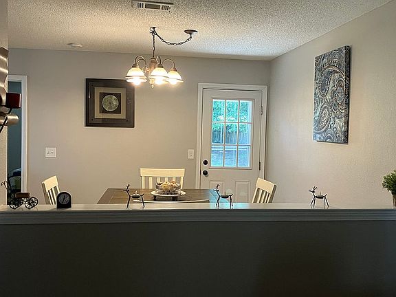 4th image of 8928 Gristmill Way