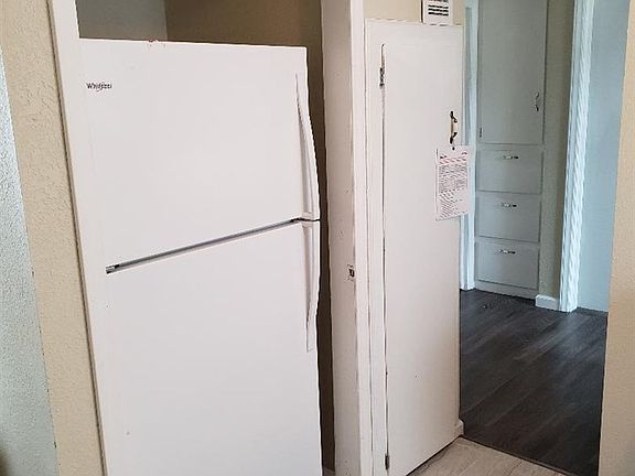5th image of 2305 N Estelle St