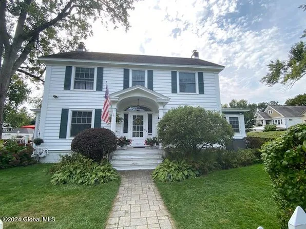 1100 Eastern Avenue, Schenectady, NY 12308