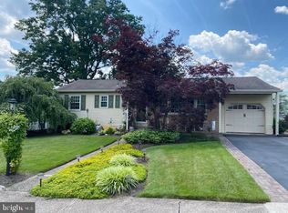 306 Northview Ave, Telford, PA 18969