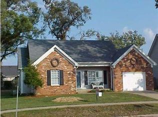 2058 Hearthside Cir, Shelbyville, KY 40065