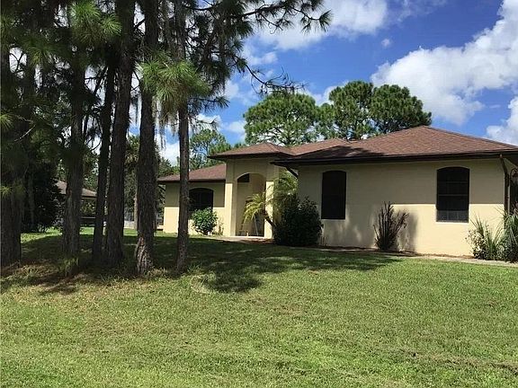 2nd image of 1637 Saracen Ln