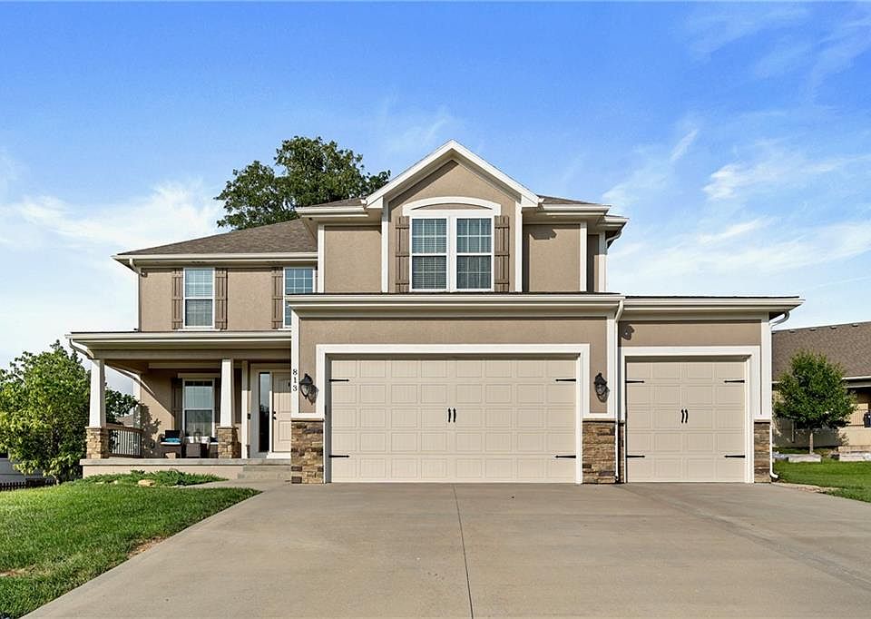 1st image of 813 SE Oriole Ct