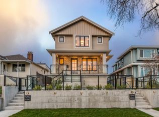 2943 E 44th Ave #1, Vancouver, BC V5R 3A9