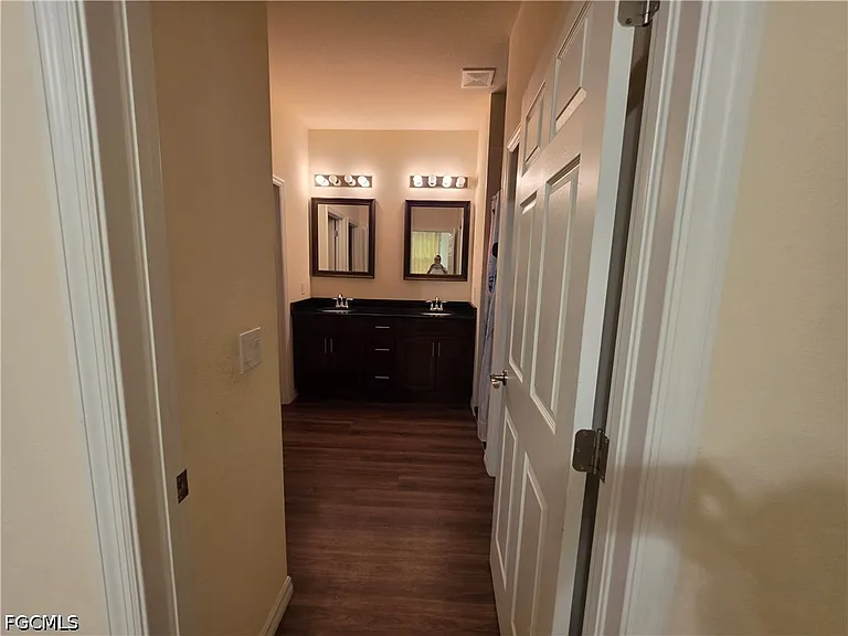 6004 Pecan Cir — Photo 12