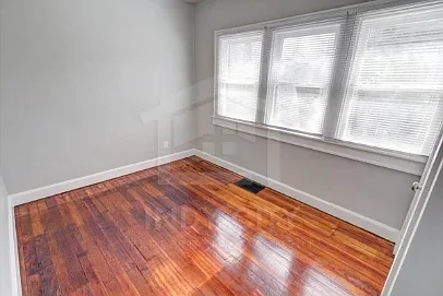 815 N Centennial St — Photo 15