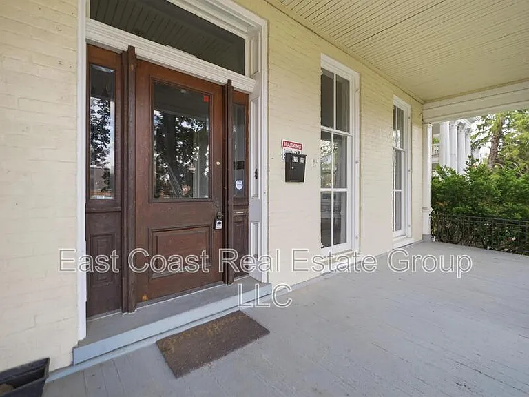 323 N Potomac St #2 — Photo 3