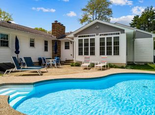 198 Walnut Hill Ave, Manchester, NH 03104