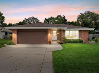 19 Virginia St, Racine, WI 53405