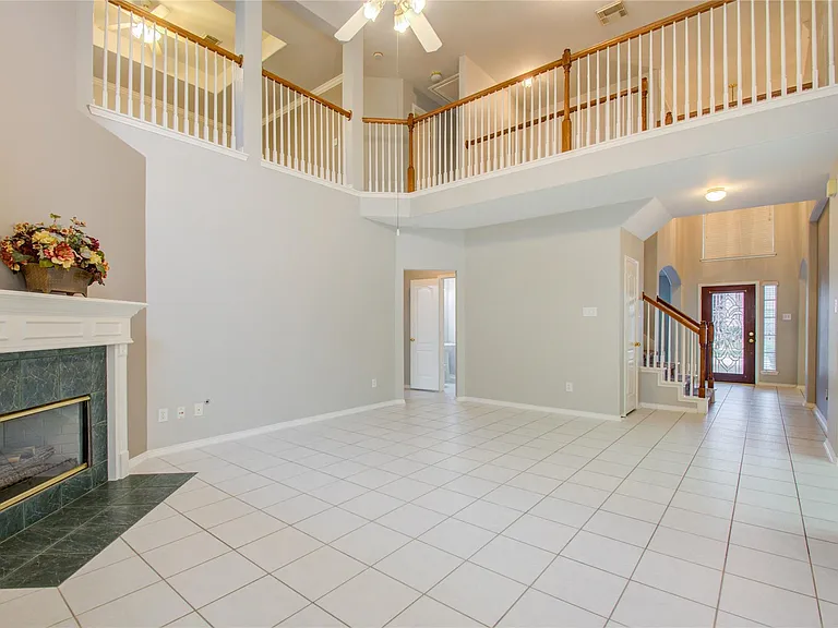 411 Green Stone Ct — Photo 9