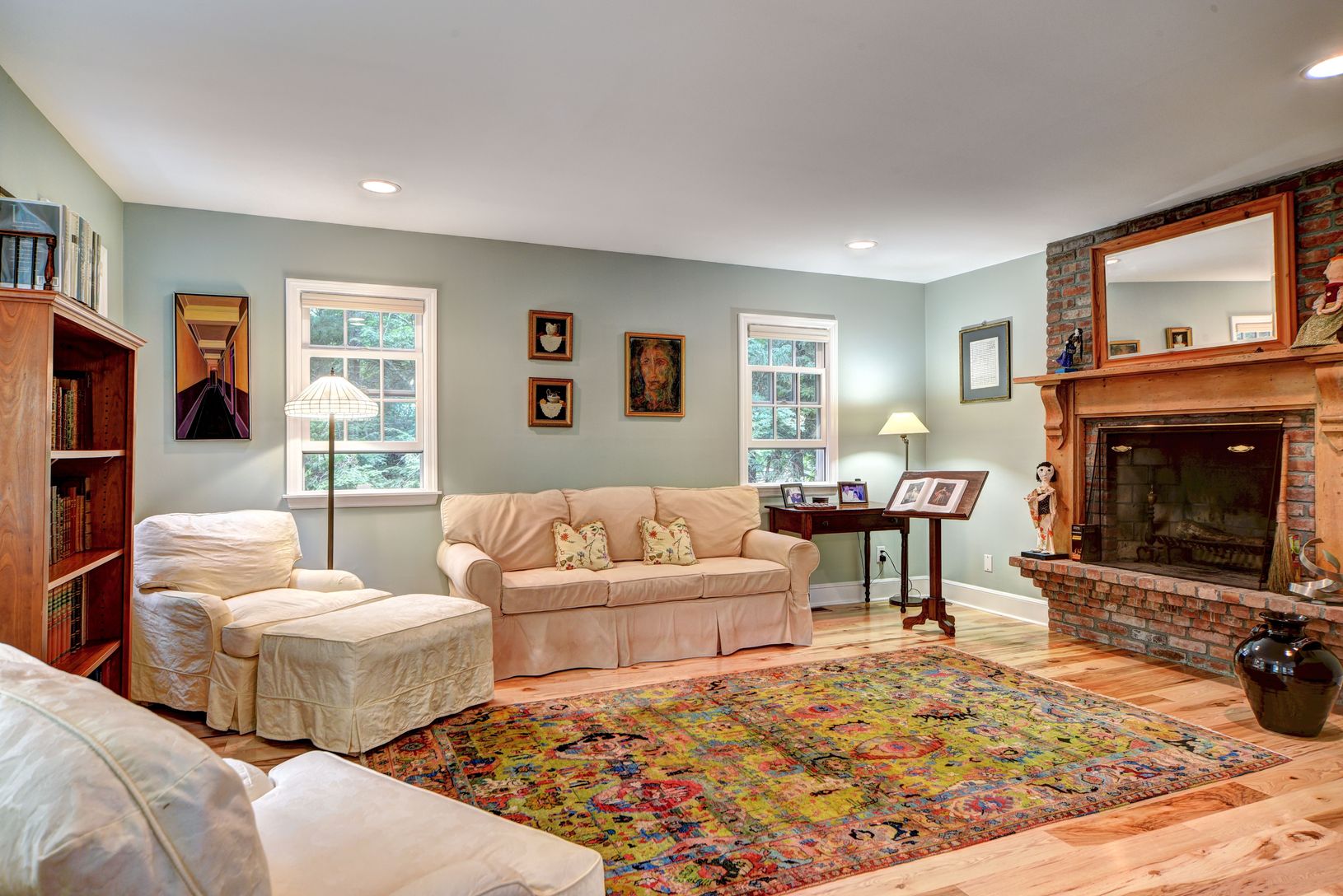  Casual Living Area with Fireplace
