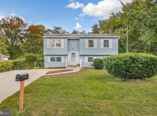 606 University Dr, Waldorf, MD 20602
