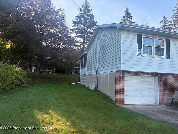 2nd image of 102 Seymour Ave