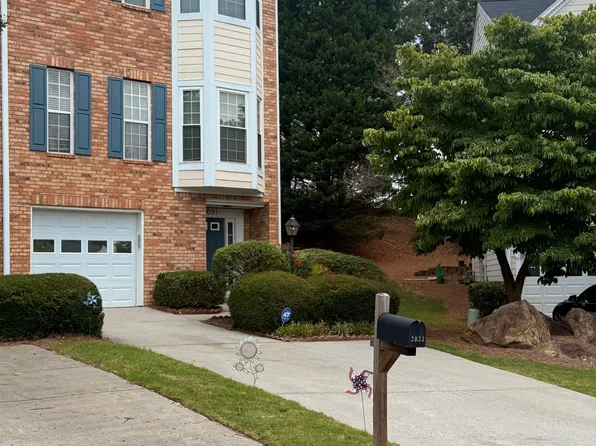 2031 Pinnacle Pointe Dr, Norcross, GA 30071