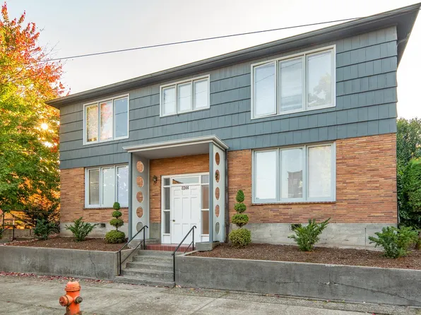 2244 NW Overton St #6, Portland, OR 97210
