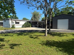 112 Edgewater Rd, Satsuma, FL 32189