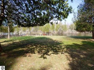 221 S Genessee St, Bellaire, MI 49615