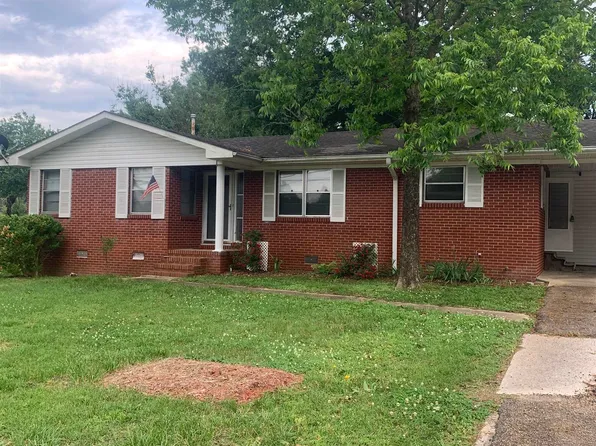 1815 21st St, Haleyville, AL 35565