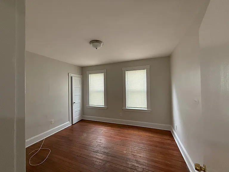 111 Smith St #A1 — Photo 4