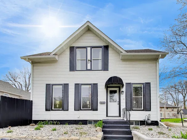 502 A St, La Porte, IN 46350
