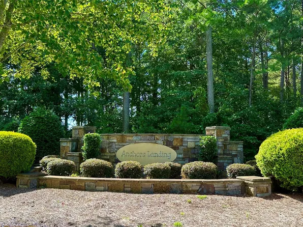 5783 Point Comfort Ln, Granite Falls, NC 28630