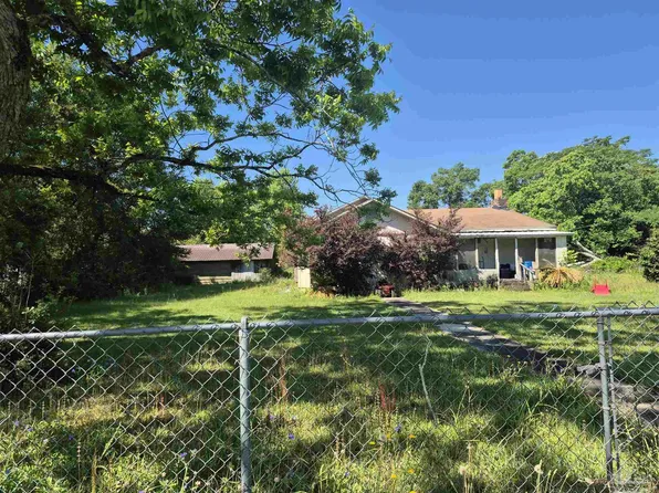 1075 S Highway 95a, Cantonment, FL 32533