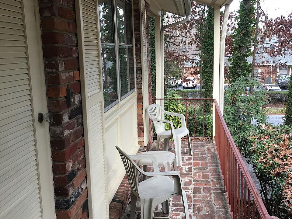1st image of 129 W Blythe Cir #F