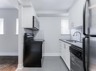 77 Wellesley St E #24, Toronto, ON M4Y 1H7